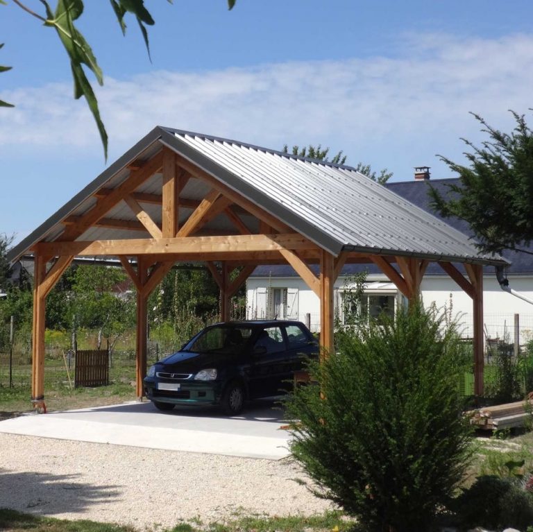 Le Carport Altitude Pour Abriter Votre Voiture Sous Une Ossature à