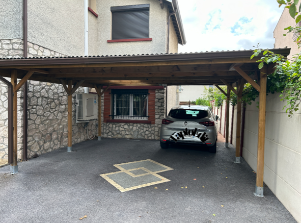 carport bois monté sur béton drainant au sol